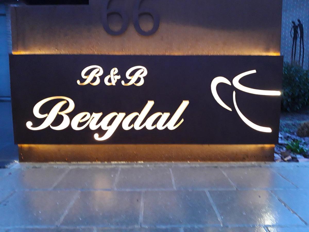 B&B Bergdal Gits Exteriör bild
